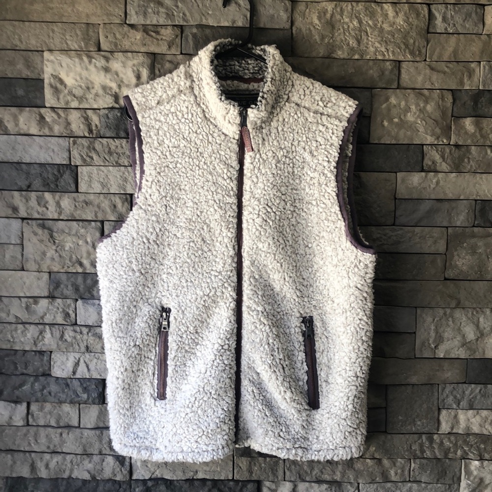 Tribal Frosty Tipped Vest by True Grit (Dylan) main image 1